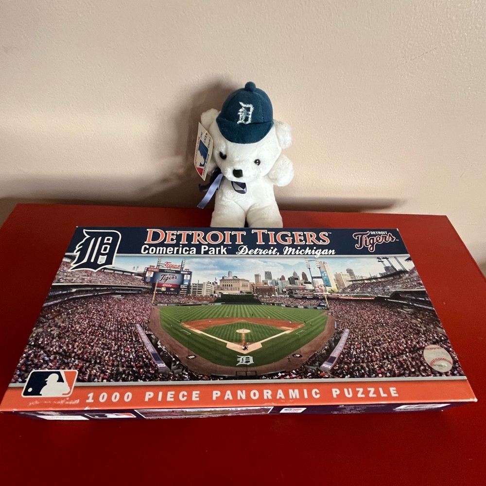 Detroit Tigers Comerica Park 1000-Piece Panoramic Puzzle. New/Sealed& Stuffy too